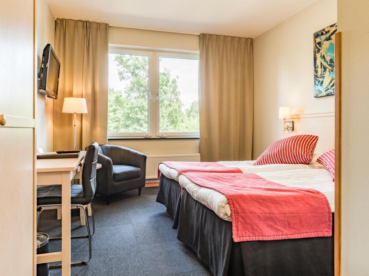 Ringsjoestrand Hotel Hörby Eksteriør billede