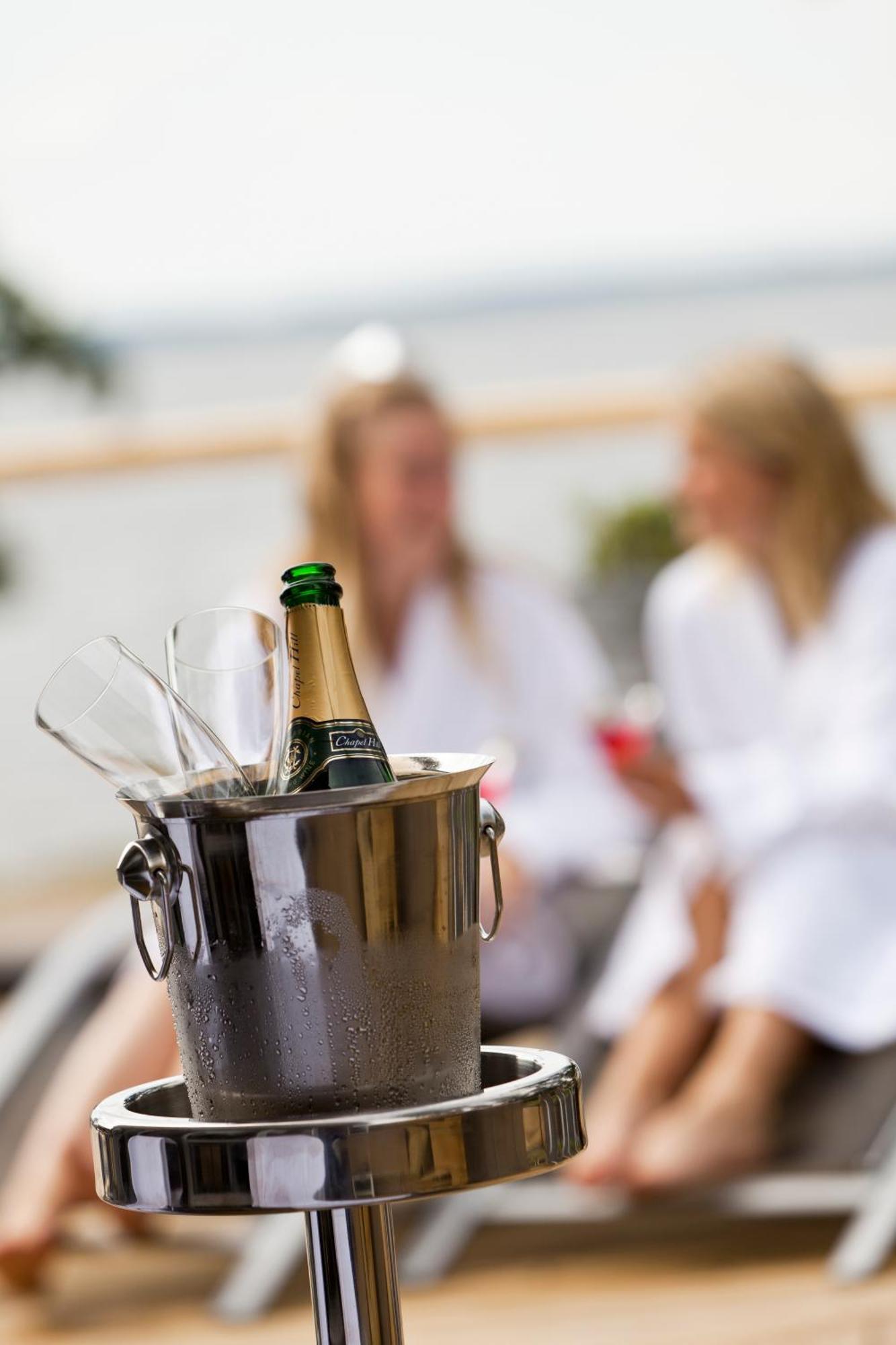 Ringsjoestrand Hotel Hörby Eksteriør billede